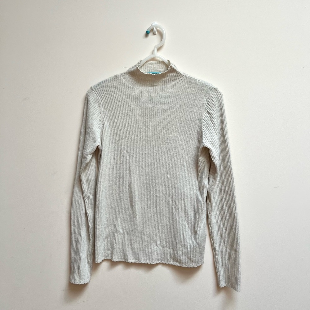 uniqlo metallic turtleneck